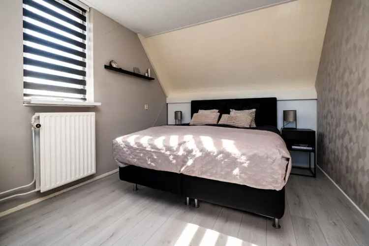 Huis te koop Rotterdam IJsselmonde 5 kamers moderne keuken tuin