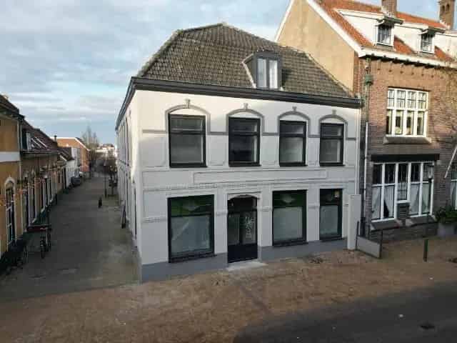 Appartement te koop Axel Centrum: Modern 1 slaapkamer appartement