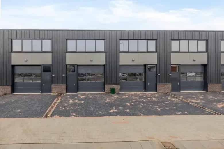 105 m2 Bedrijfsruimte te Huur Bergambacht