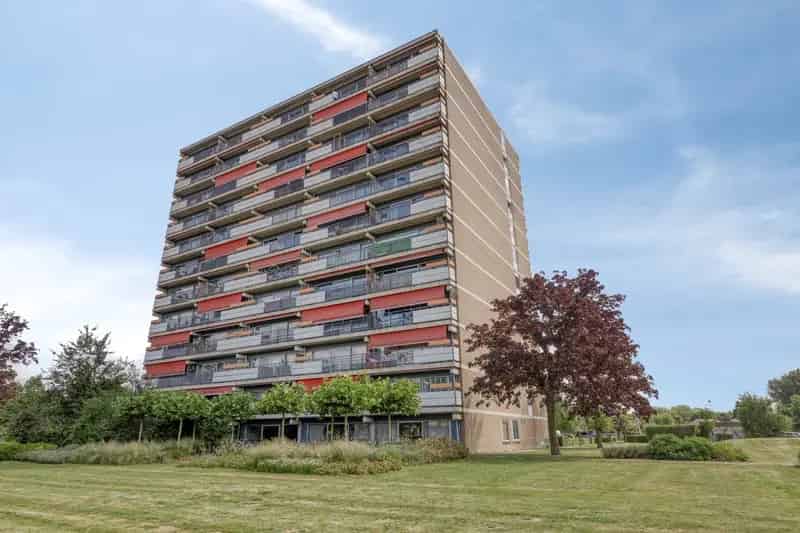 Appartement te koop Velp: Ruim 2-kamer appartement met balkon
