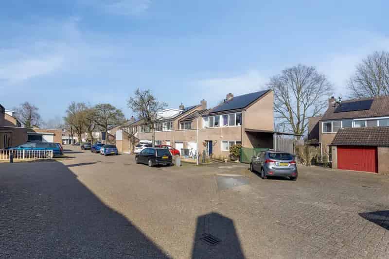 Ruime Tweekapper met Garage in Huissen