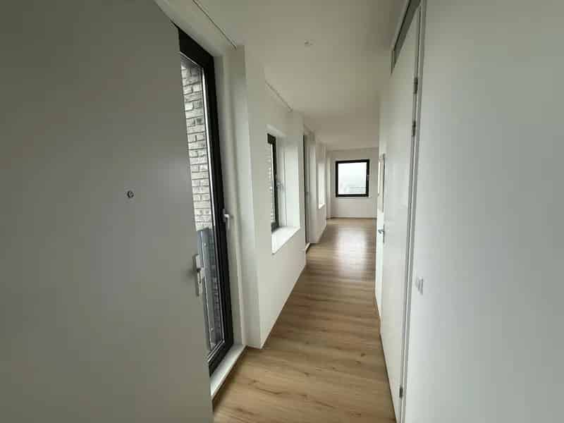 Studio Amsterdam Zuidoost - Jongeren Professionele Woning