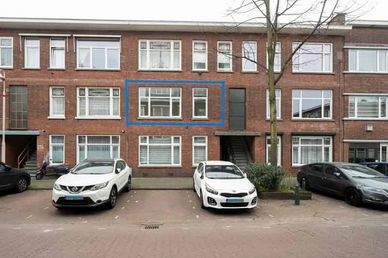 4 Kamer Portiekwoning Den Haag  58m2 Balkon Zuidwesten