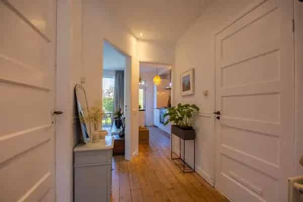 Jaren 30 Benedenwoning Nijmegen Oud West Ruime Tuin