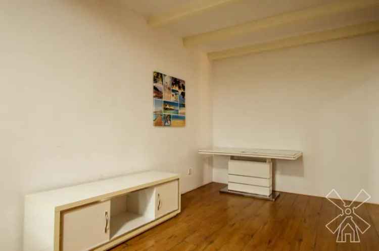 Ruim appartement te huur in Den Haag Morgenstond 2 slaapkamers