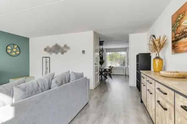 Ruime 4 Slaapkamers Tussenwoning Bergse Plaat Energielabel A+
