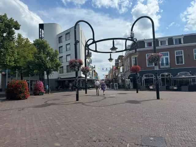 Winkelruimte te Huur Heerenveen 75m²  Hoeklocatie