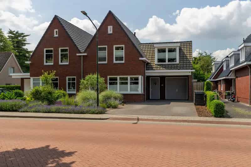 Luxe Villa in Woudrichem 5 slaapkamers Instapklaar