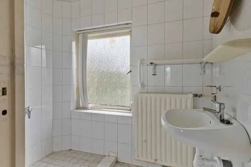 Huis te koop Den Bosch: 4 slaapkamers, kluswoning met potentie