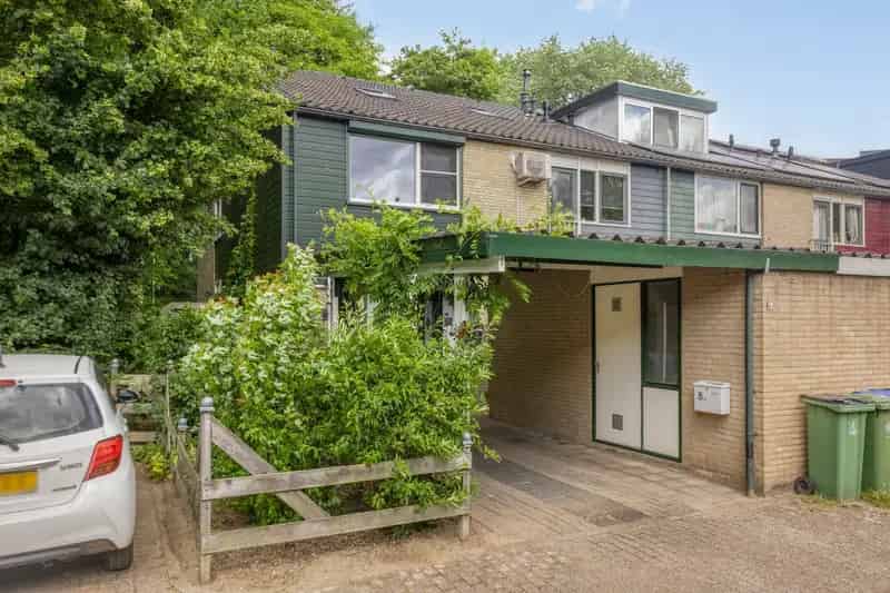 Ruime Hoekwoning Wageningen 4 slaapkamers grote tuin