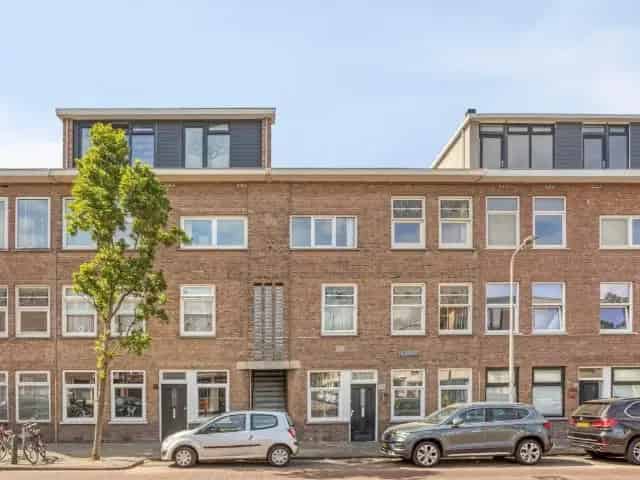 Appartement te koop: 2 slaapkamers, strand nabij, dakopbouw mogelijk
