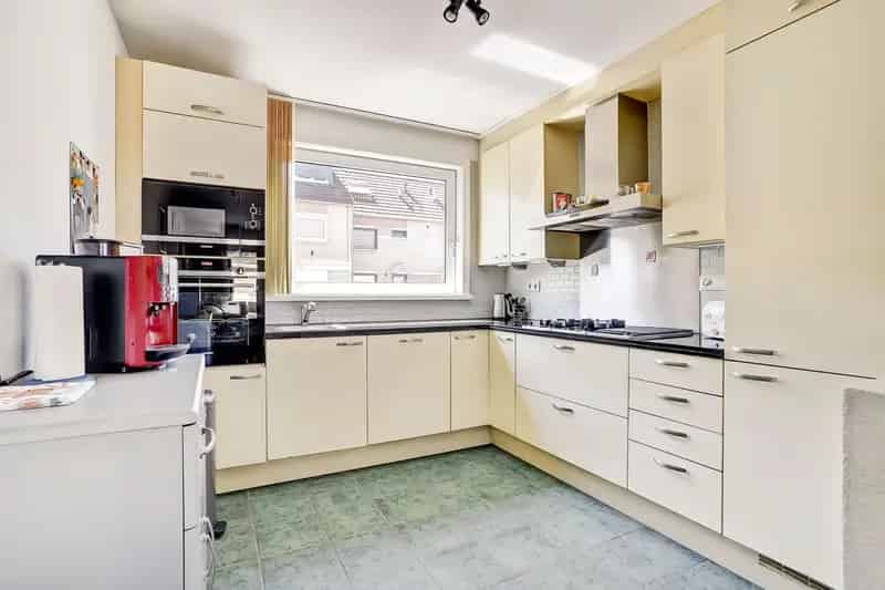 Tussenwoning Maaspoort 3 slaapkamers diepe tuin energielabel A