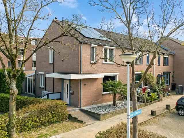 Hoekwoning te koop Heerlen 2 slaapkamers 431m² perceel