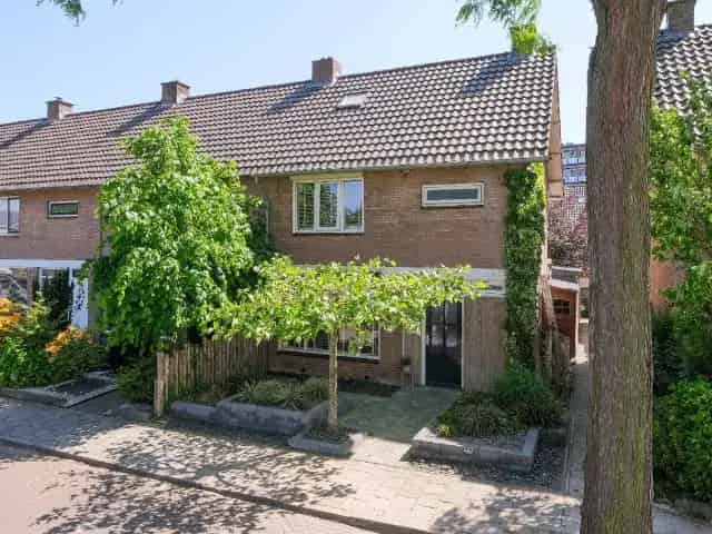 Hoekwoning 4 slaapkamers Almelo Haghoek
