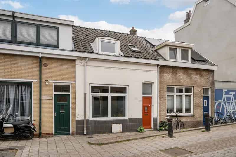 Huis te koop Oosterstraat Schiedam 80m2 4 Kamer