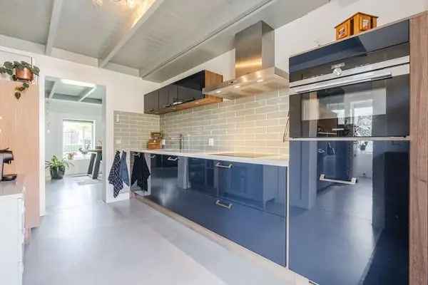 Landelijk wonen Vroomshoop: gerenoveerde woning met 2 slaapkamers en 12 zonnepanelen