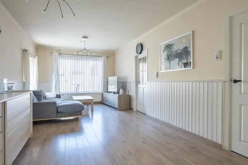 Vrijstaand Huis Urmond 3 slaapkamers garage mancave