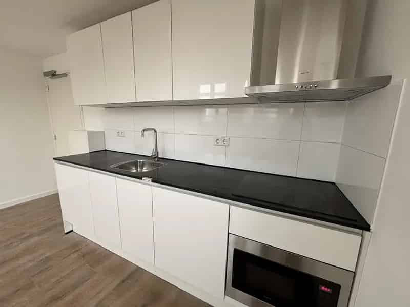 Huis Te Huur , 1-5, Viaductstraat, Groningen, Groningen