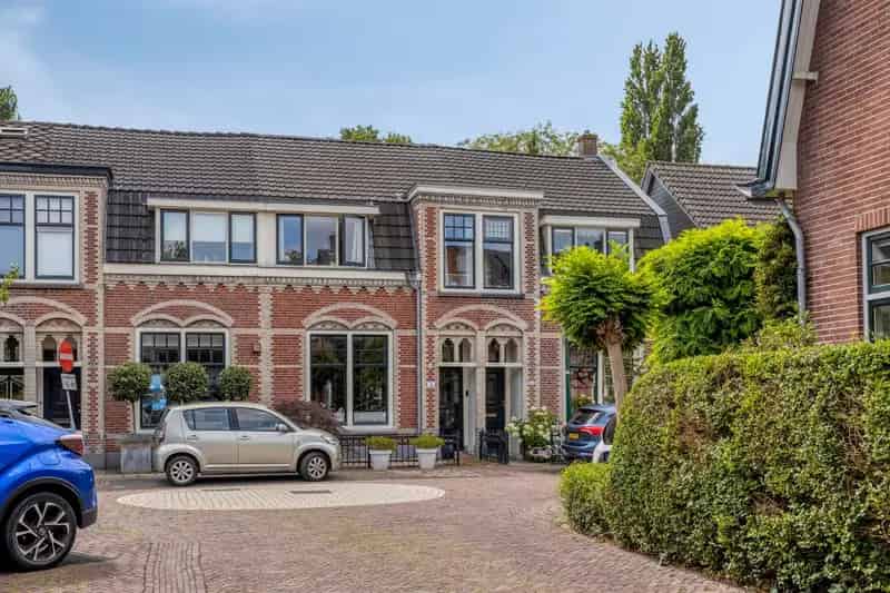 Tussenwoning Breukelen 4 slaapkamers Instapklaar