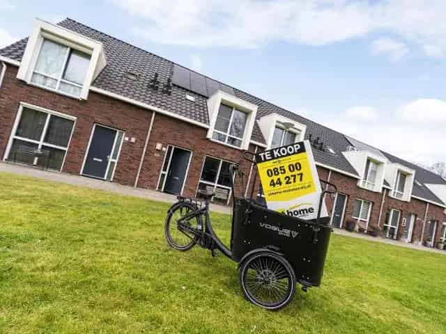 Familiewoning Hoogvliet: 3 slaapkamers, Bakfiets Inclusief