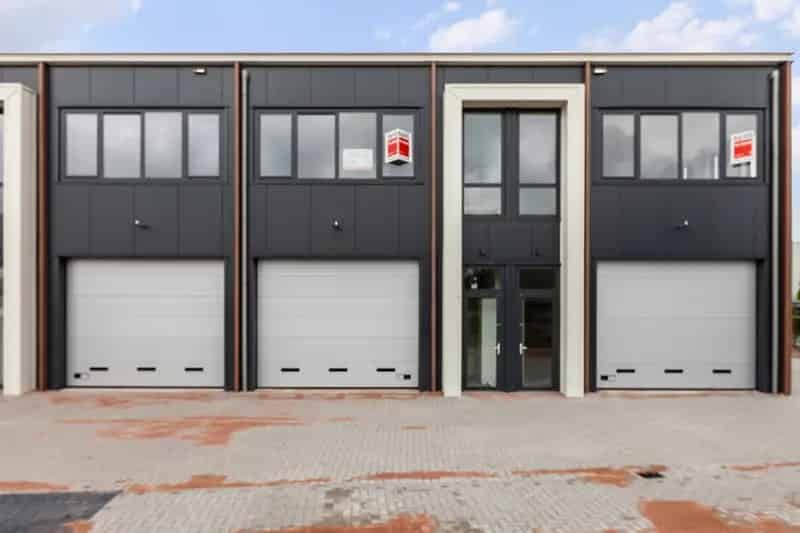 Bedrijfshal te Huur Alphen aan den Rijn 113m2