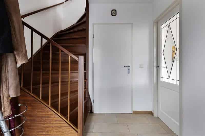 Huis te koop Hoorn: 4 slaapkamers, royale zolder, tuin op het zuiden