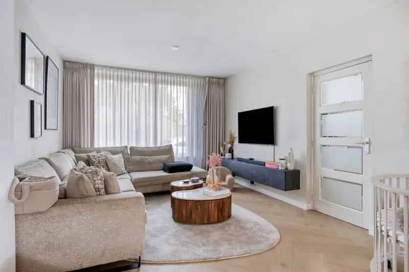 Moderne Hoekwoning in Oud Beuningen