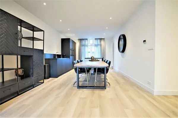 Appartement Te Huur in Amsterdam, Noord-Holland