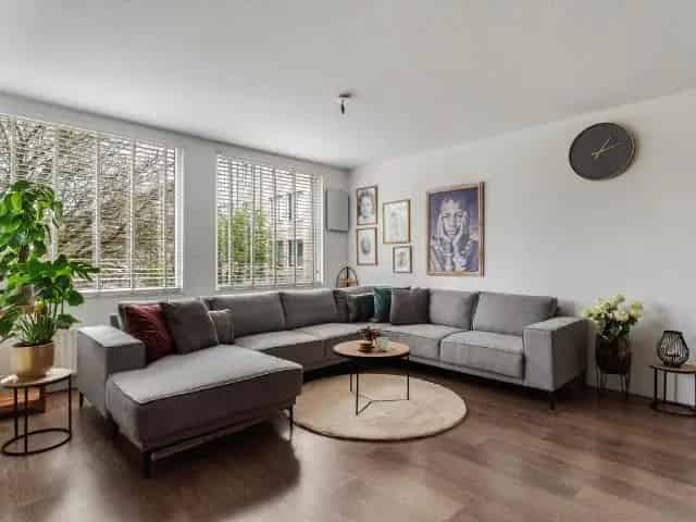 3-kamerappartement Almere: Luxe Afwerking Nabij Voorzieningen