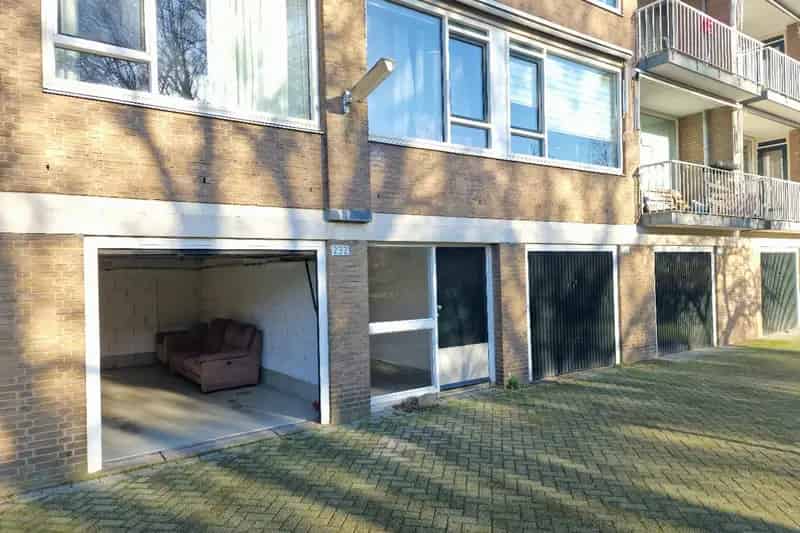 Garagebox te koop Rotterdam Lombardijen 19m²