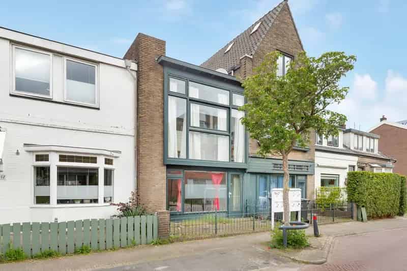 Tussenwoning Hilversum Geuzenbuurt 115m2 Gerenoveerd