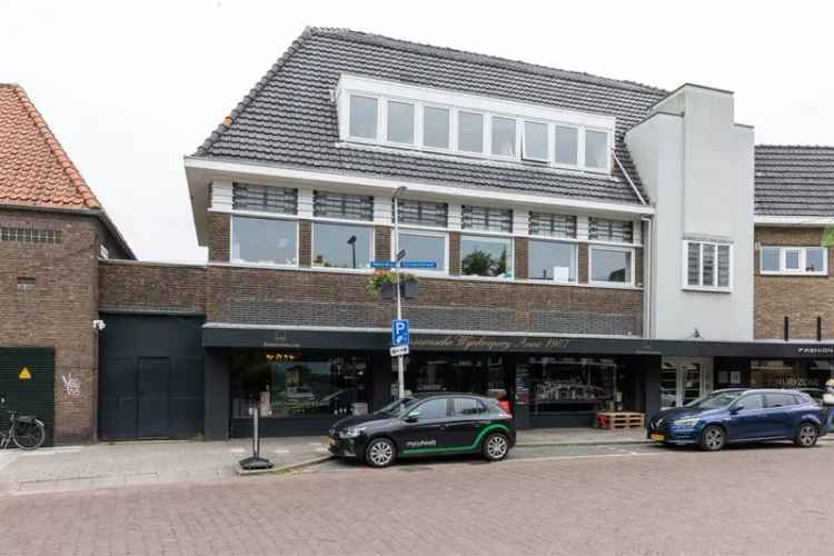 Kantoor Bussum | Zoek kantoren te huur: Spiegelstraat 38 B1 1405 HX Bussum [funda in business]