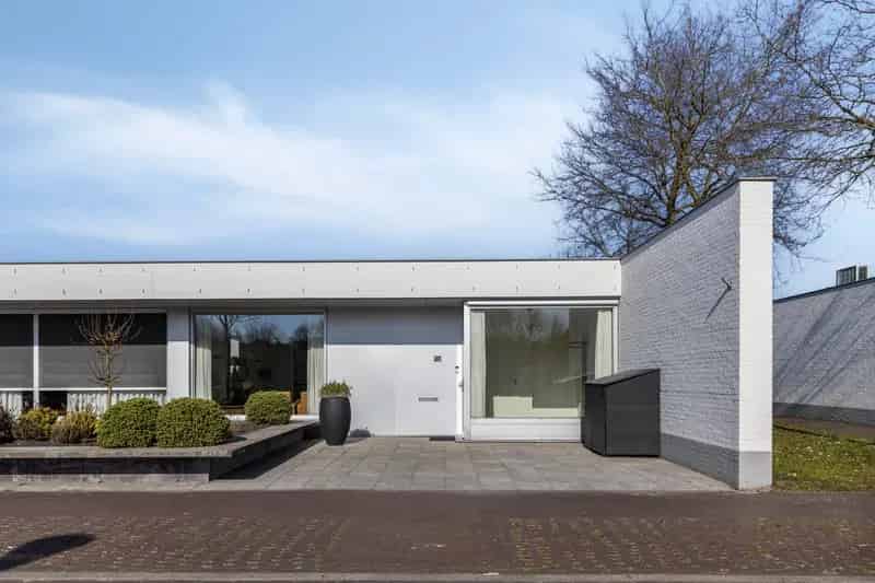 Patiobungalow Witbrant Oost Ruim 3 slaapkamers 2 badkamers
