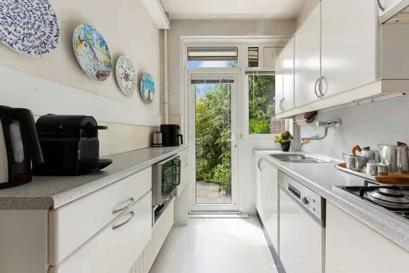 Huis te koop Larikslaan Rotterdam Schiebroek 3 slaapkamers 117m2