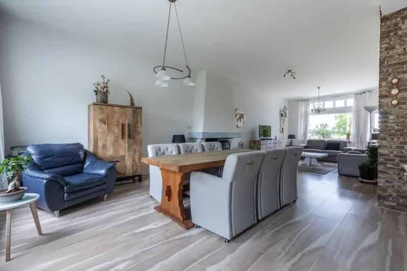 Historische Eengezinswoning Osdorp 4 slaapkamers Tuin