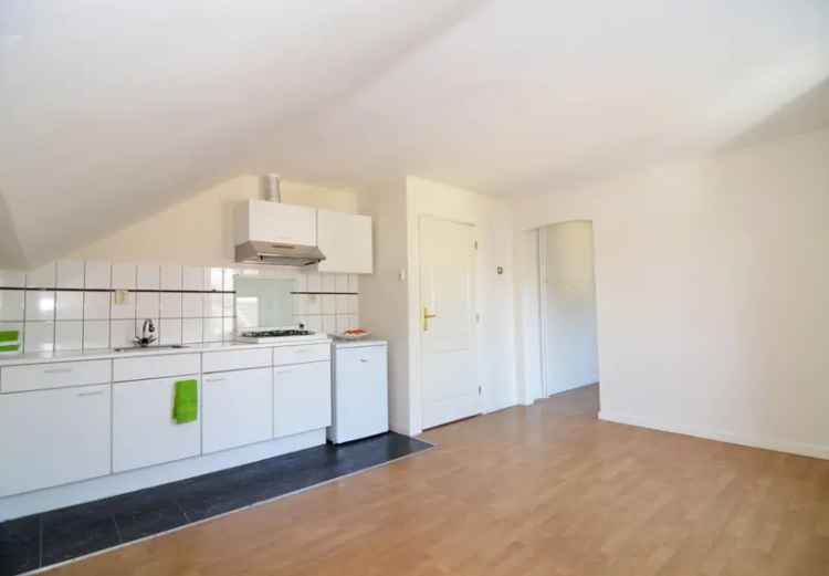 2 Kamerappartement Weert Aan Het Kanaal 1 Persoon