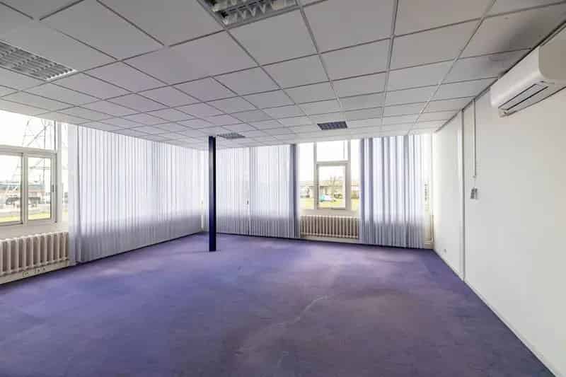 Bedrijfshal Groningen | Zoek bedrijfshallen te huur: Osloweg 49 9723 BH Groningen 