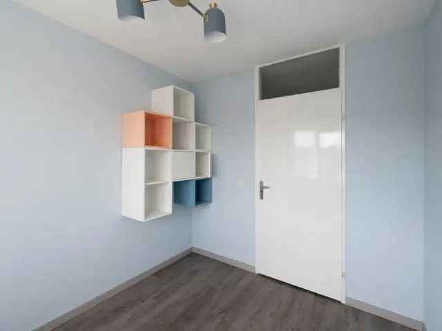 Te Huur: Huis Struikroospad Almere - 4 Kamer Eengezinswoning