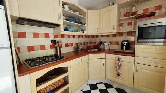 3 Kamer Appartement 74m² Voorburg Gemeubileerd