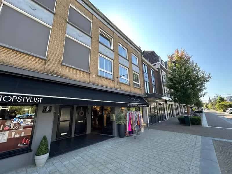 Modern Appartement Valkenswaard Rustige Winkelstraat
