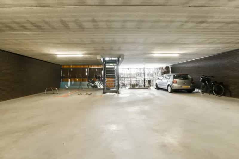 Parkeerplaats Amsterdam Maria Austriastraat - Veilig en Handig