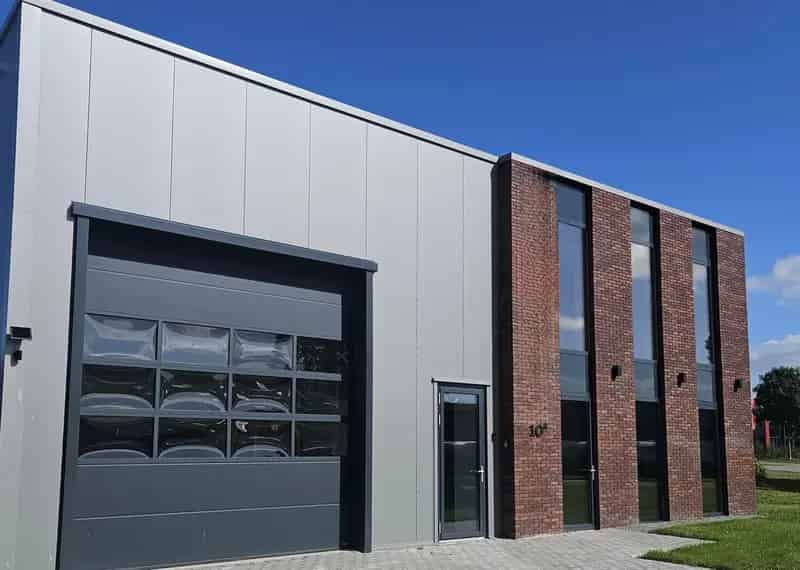 Bedrijfshal Heerenveen | Zoek bedrijfshallen te huur: Communicatielaan 8447 SR Heerenveen 
