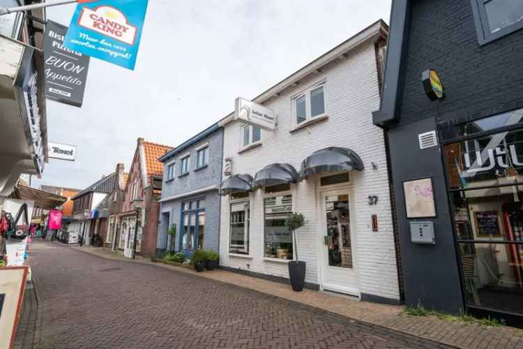 Winkel Den Burg | Zoek winkels te koop: Weverstraat 37 1791 AA Den Burg [funda in business]