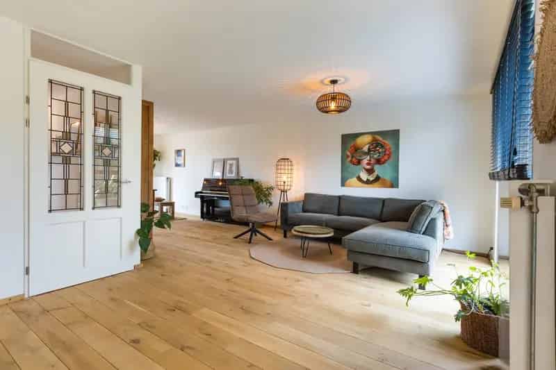 Twee Onder Een Kapwoning Tilburg 5 slaapkamers