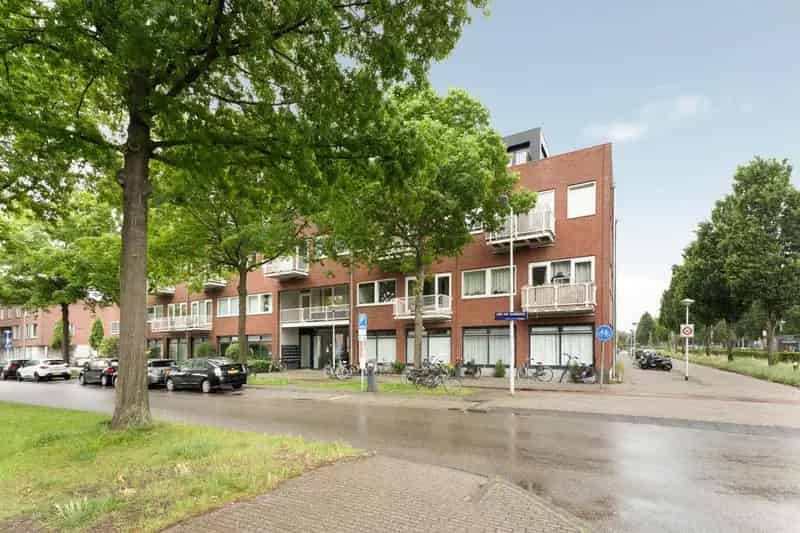 Studio te koop Amsterdam - Balkon - Ruime badkamer - Energielabel B
