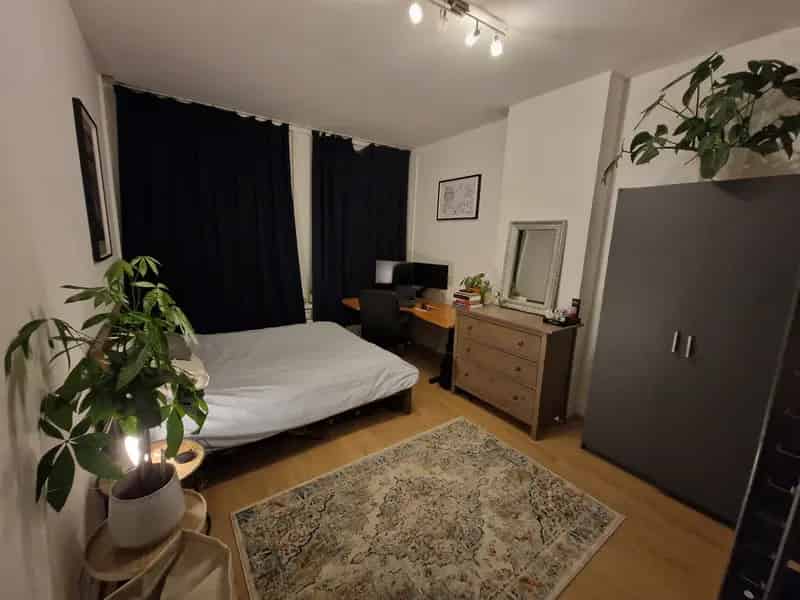 Kamer te huur nabij Rotterdam Centraal 5 juli - 14 augustus