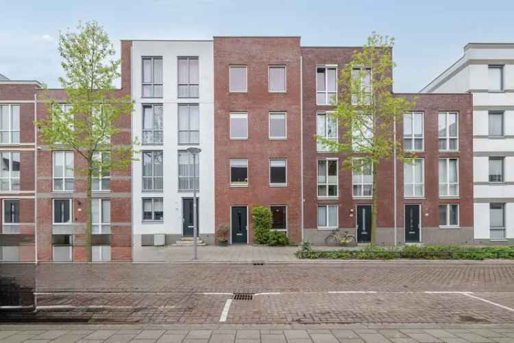 5 Kamer Eengezinswoning Rotterdam Feijenoord 175m2