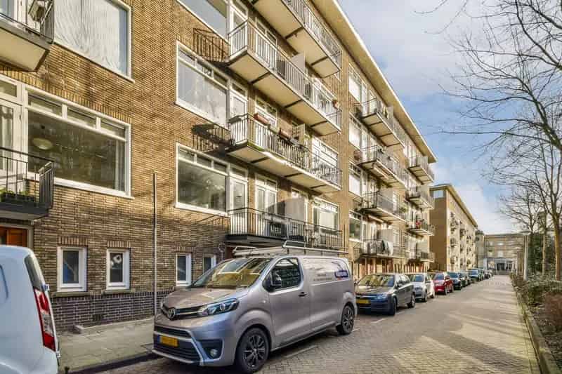 Amsterdam Bos en Lommer Appartement 49m2 2 slaapkamers 2 balkons