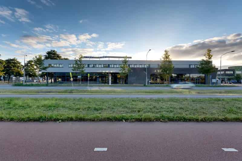 Kantoorruimte Haarlem Waarderpolder 247 Toegang Parkeerplaatsen