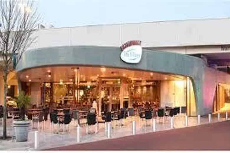 200 m2 Horeca te Huur Voorburg 70 Binnen 110 Terras Zitplaatsen